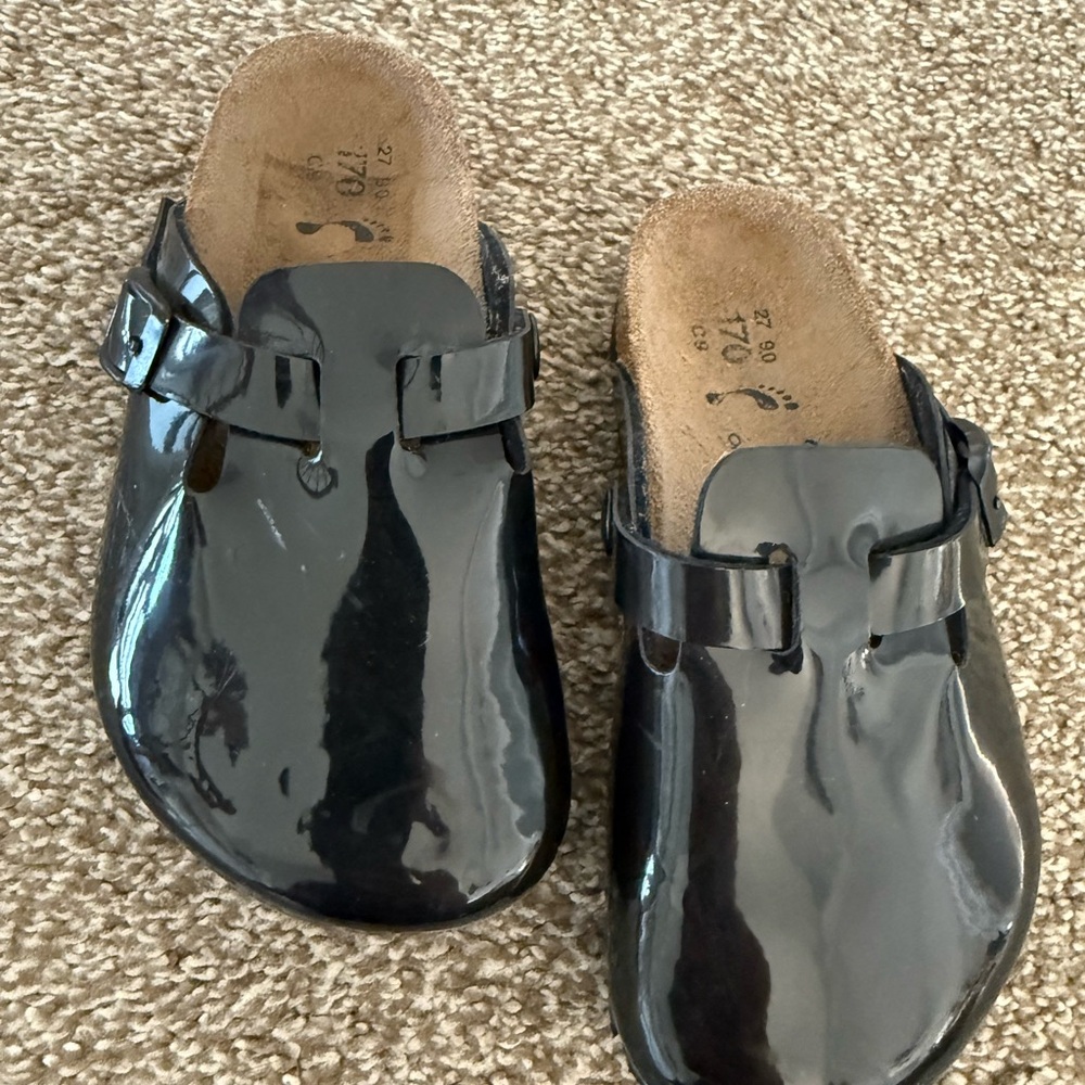 Birkenstock Kids Glossy Black Slippers